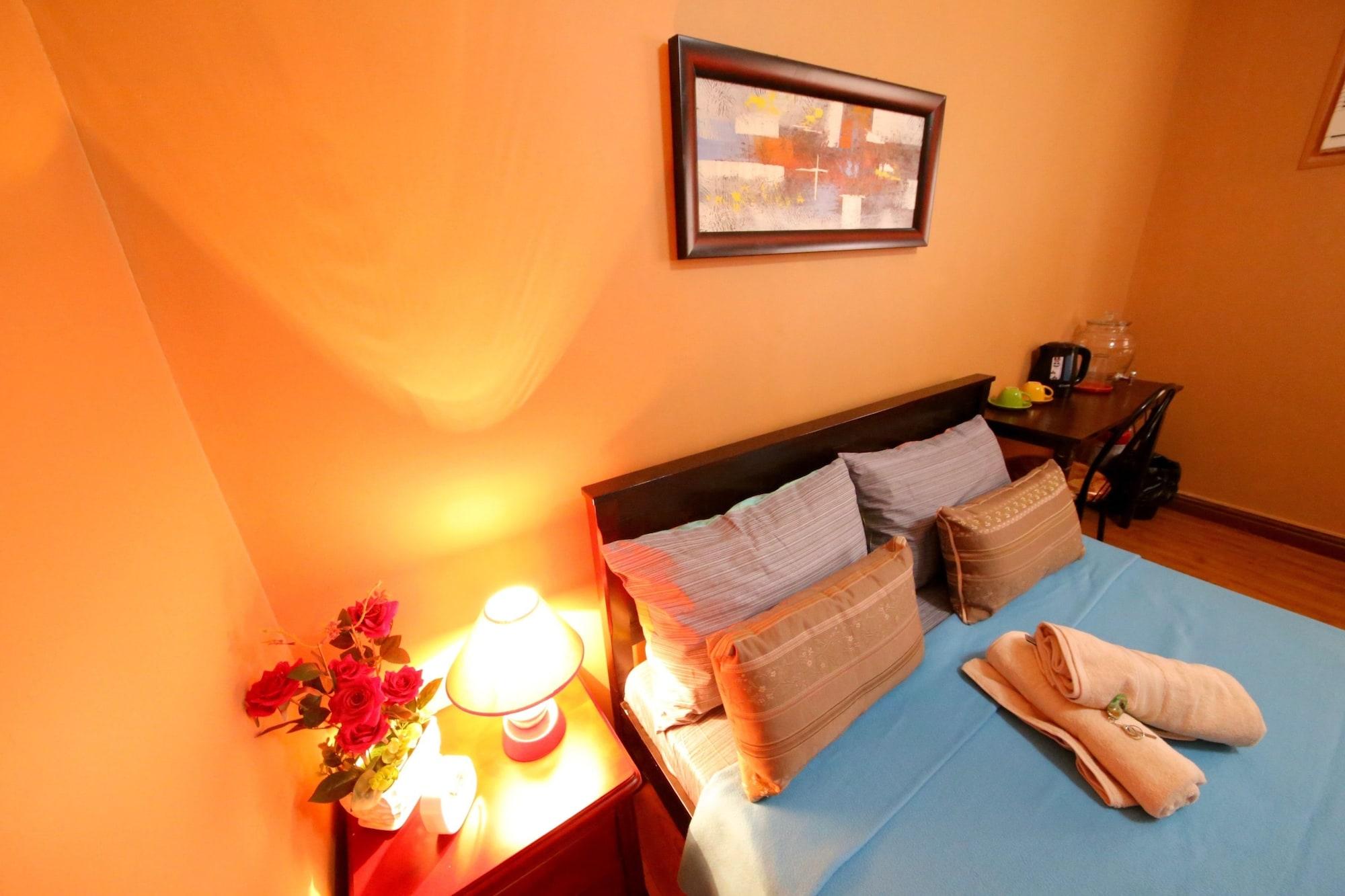 Dee Guesthouse White Sands Lapu-Lapu City Exterior photo