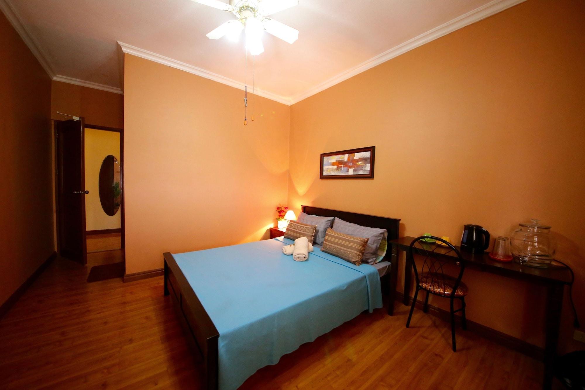Dee Guesthouse White Sands Lapu-Lapu City Exterior photo