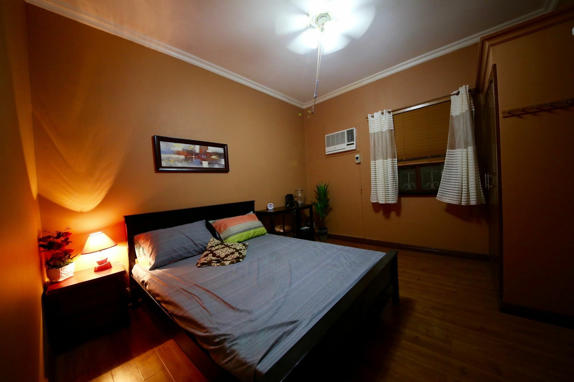 Dee Guesthouse White Sands Lapu-Lapu City Exterior photo